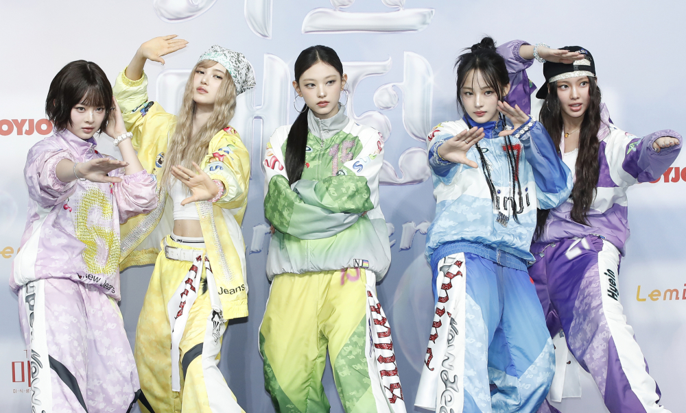 Làn sóng tranh chấp bản quyền bao trùm K-pop